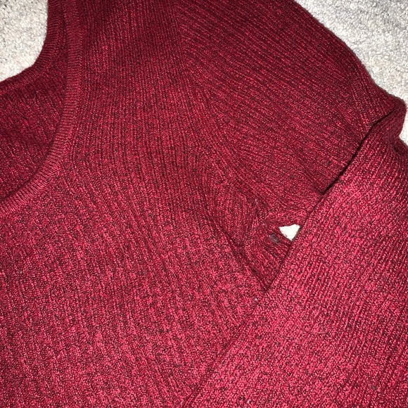 Women's Scoop Neck Pullover Sweater XL Burgundy Soft Knit - Old Navy - Picture 3 of 7
